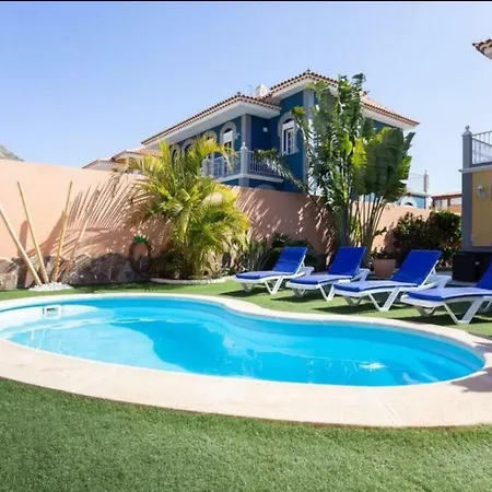 Villa Encanto, Heated And Salt Water Pool, Fast Fiber!!! *